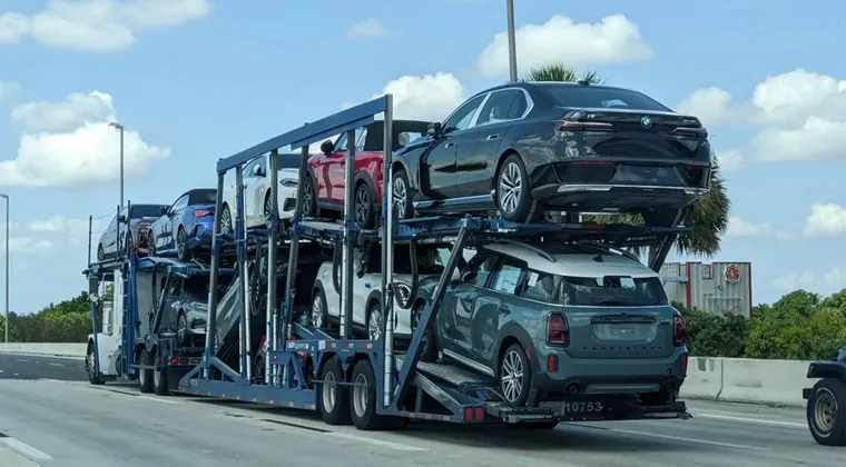 How Auto Shippers Handle Weather Disruptions